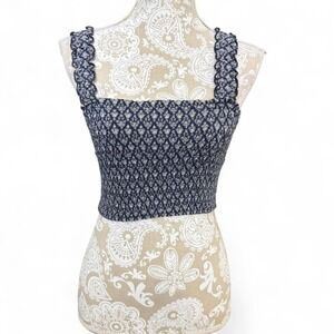 Hollister Cropped Tank Top Navy Cottage Core Fairy Core Smocked Stretchy Size S